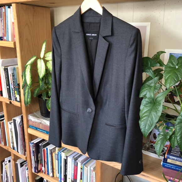 Like New Armani Wool/Silk Suit Charcoal - Picture 6 of 8
